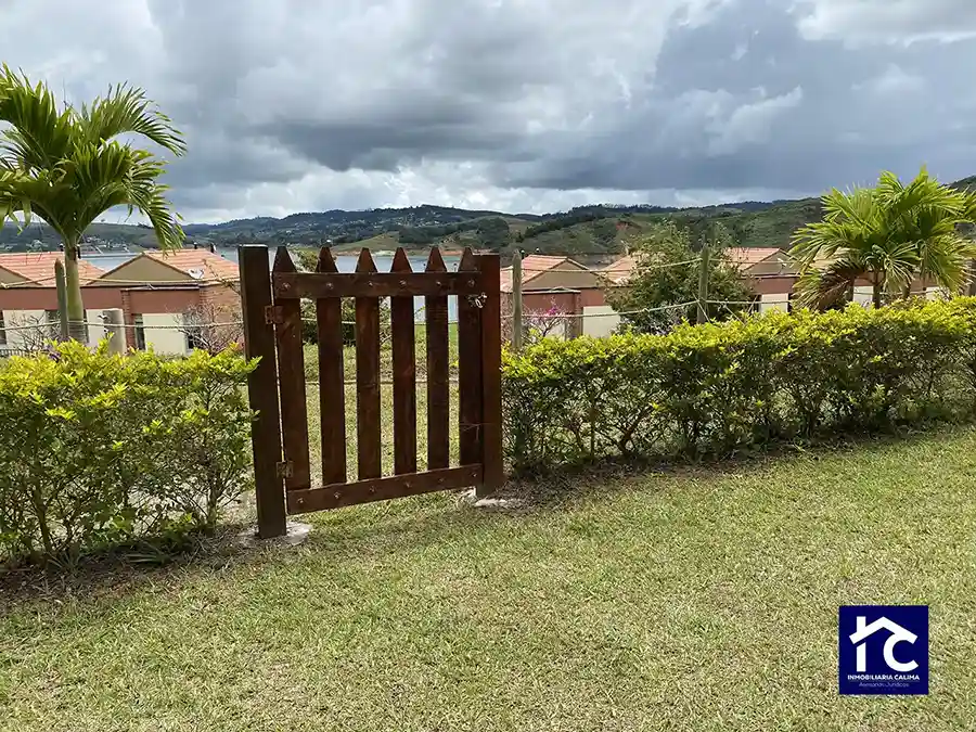 Majagua bloque 9 apartamento 104